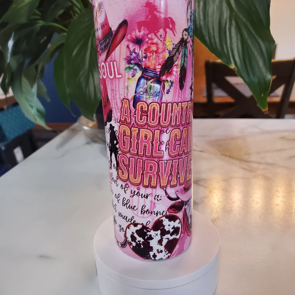A COUNTRY GIRL CAN SURVIVE 20oz Tumbler with duo lids 🎉sale